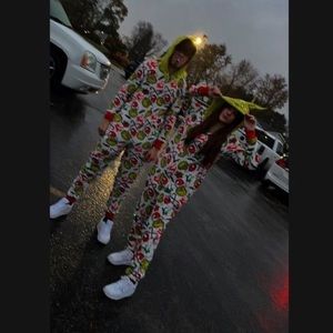 Meet your Posher, Ava